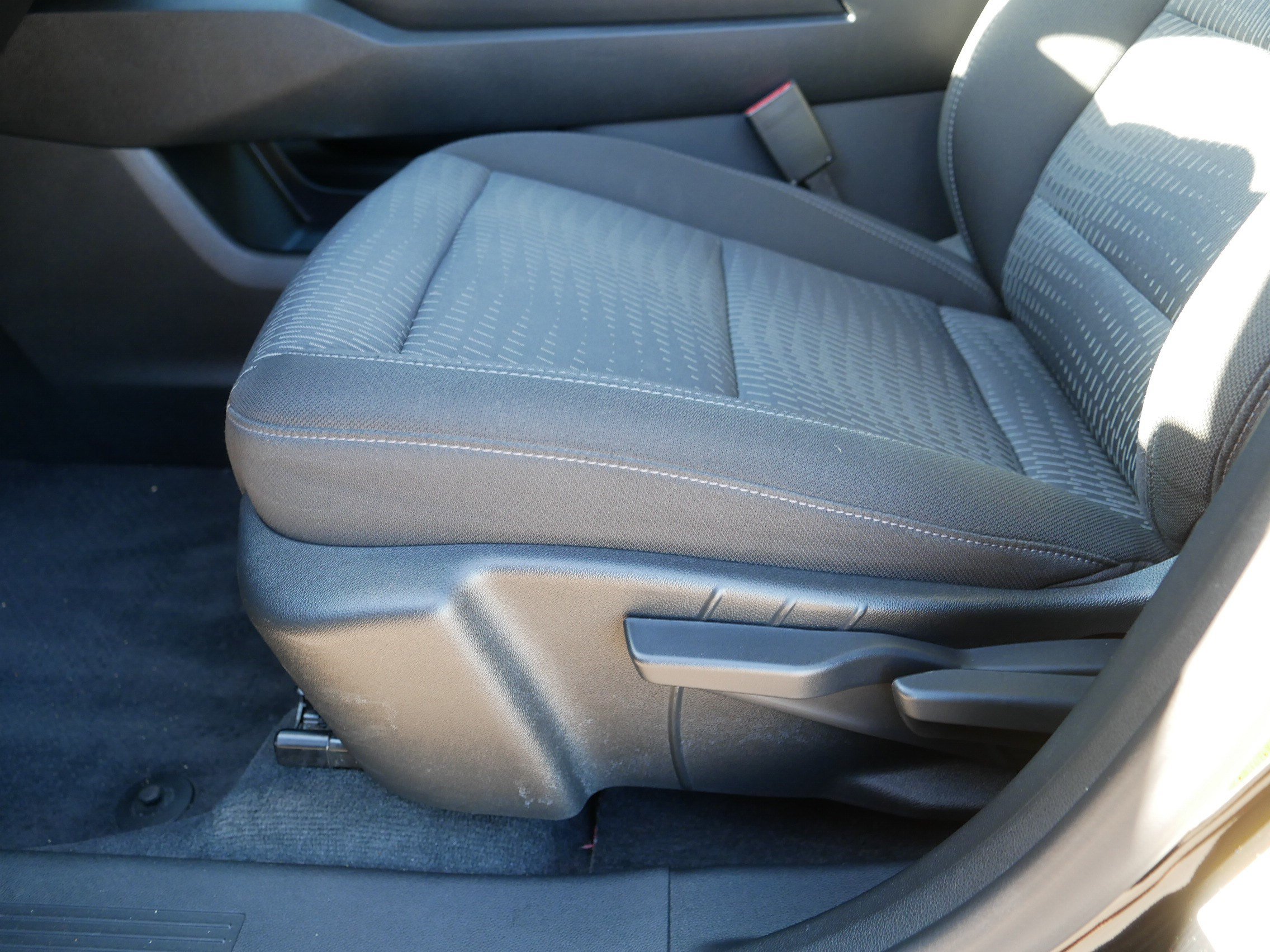 Used 2025 Chevrolet Equinox LT AWD/4WD image 20