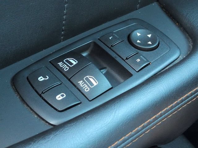Used 2016 Dodge Challenger R/T Scat Pack RWD image 26