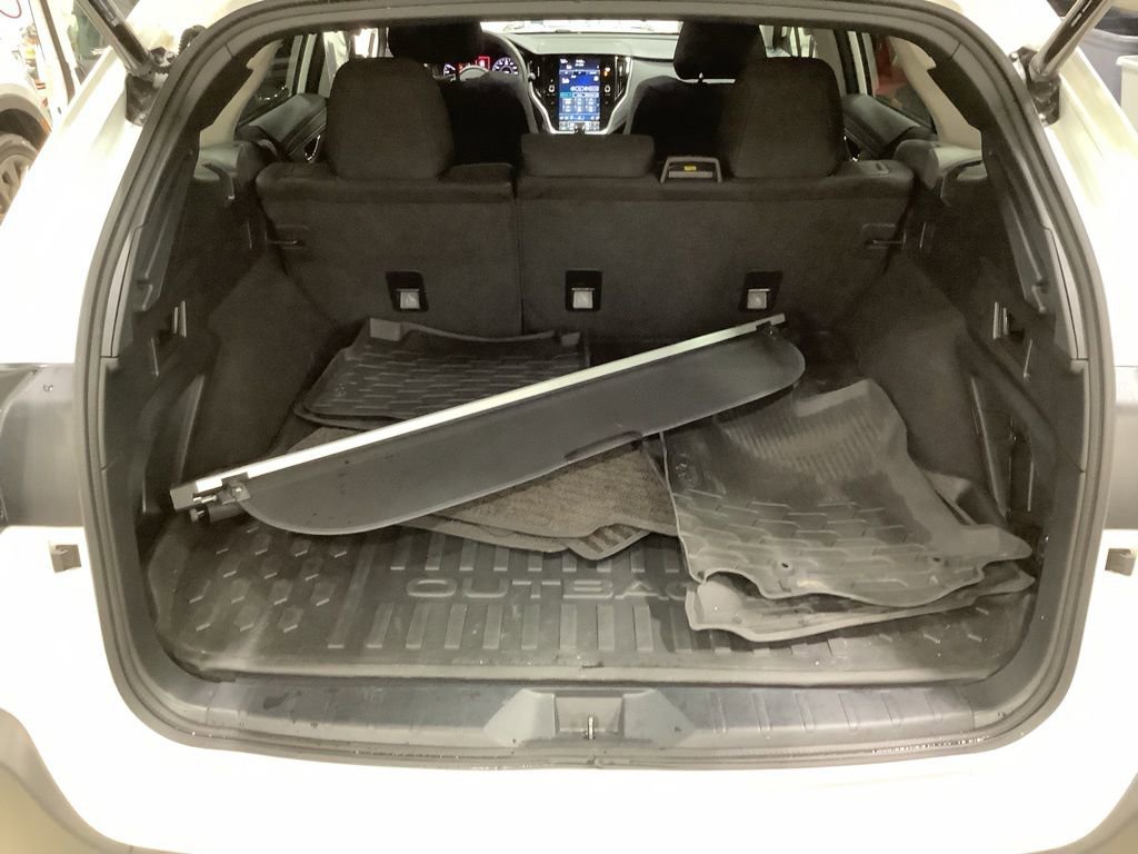 Used 2024 Subaru Outback Premium image 13