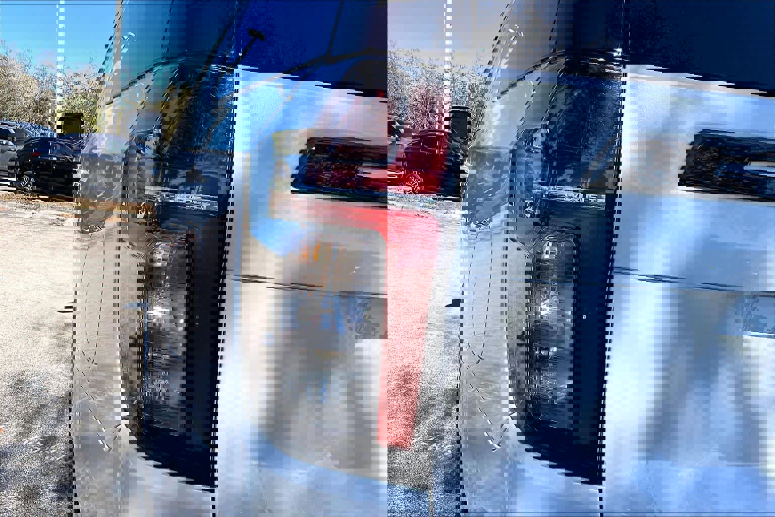 Used 2021 Chevrolet Suburban RST w/ Luxury Package image 29