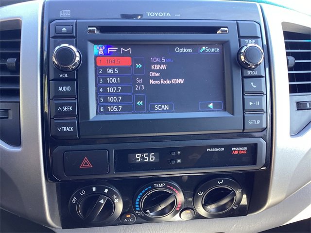 Used 2013 Toyota Tacoma 2WD Access Cab image 19
