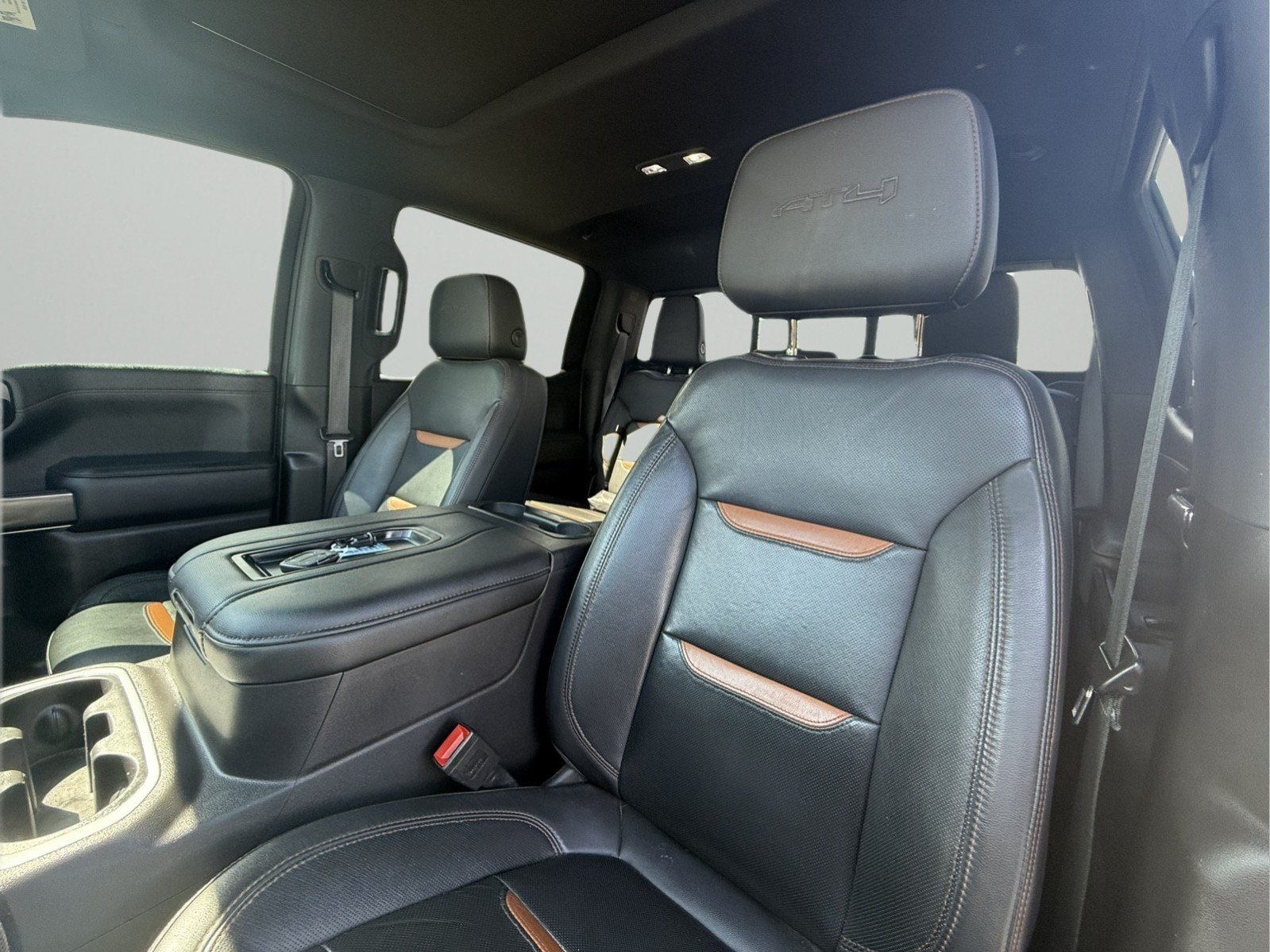 Used 2020 GMC Sierra 1500 AT4 w/ AT4 Premium Package AWD/4WD image 10