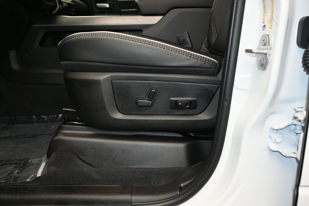 New 2026 RAM 2500 Laramie AWD/4WD image 23