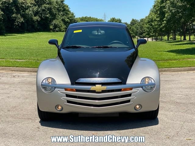 Used 2006 Chevrolet SSR w/ Preferred Equipment Group RWD image 10