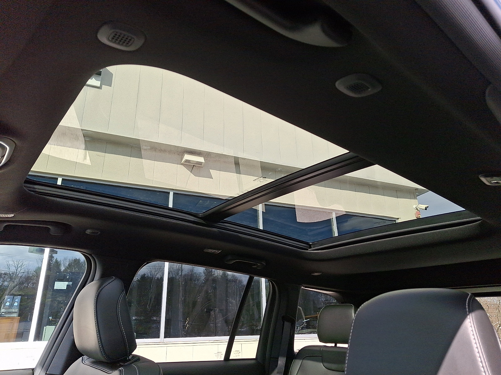 New 2026 Jeep Grand Cherokee Limited image 10