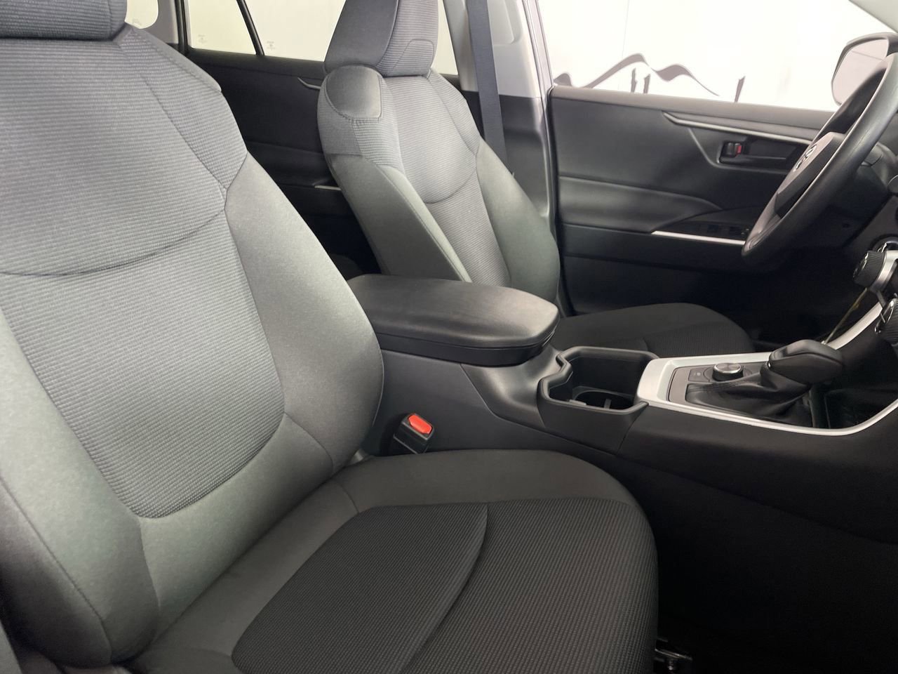 New 2025 Toyota RAV4 LE image 24