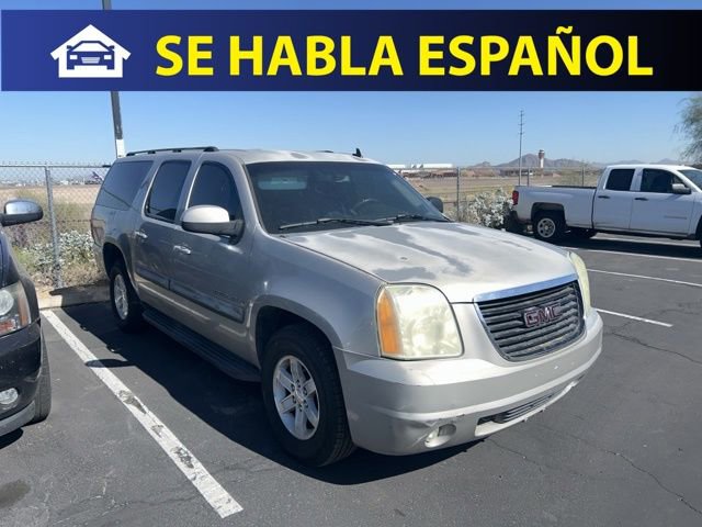 Used 2007 GMC Yukon XL SLT w/ SLT Preferred Equipment Group image 2