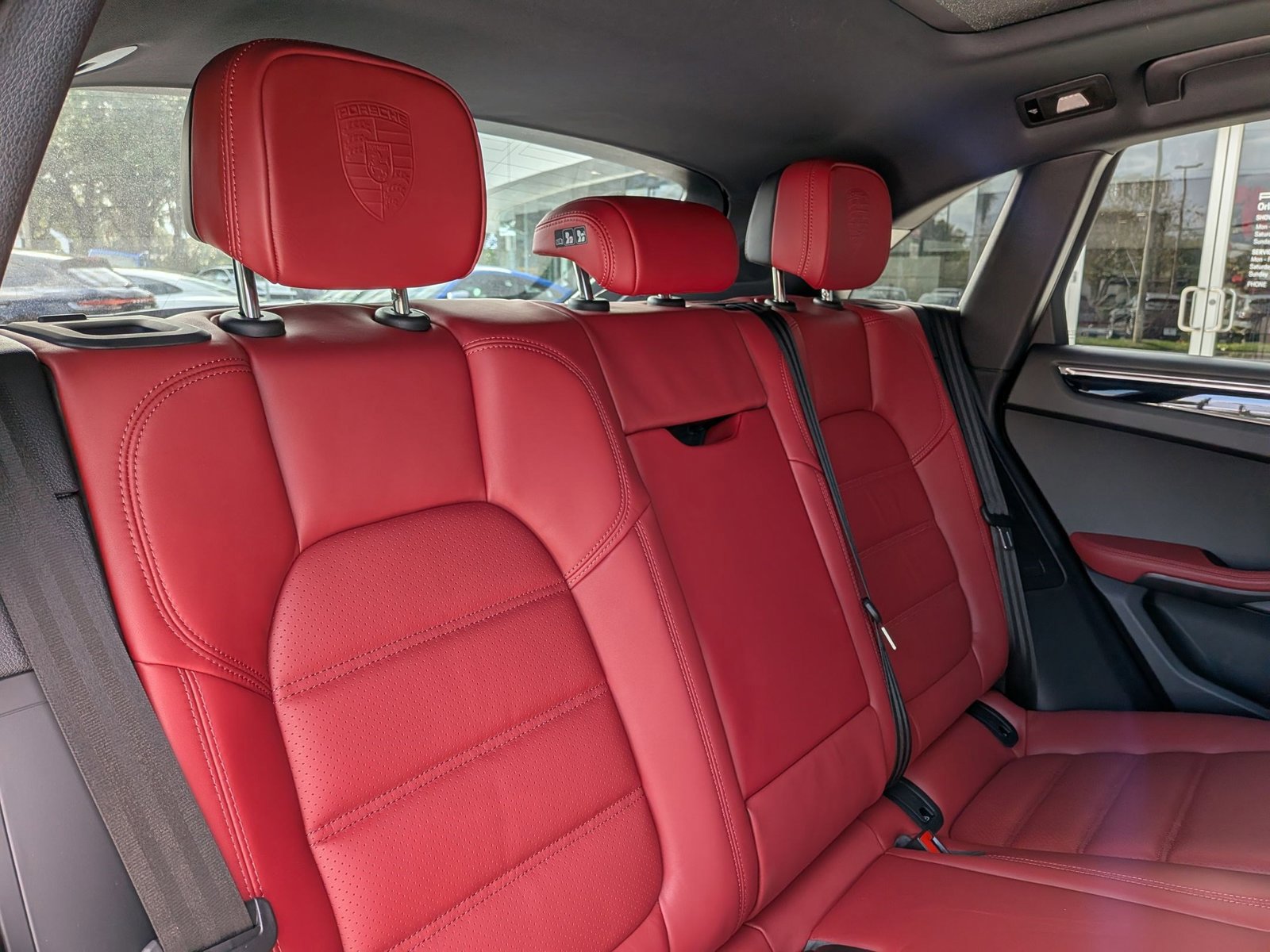 New 2026 Porsche Macan Turbo image 25