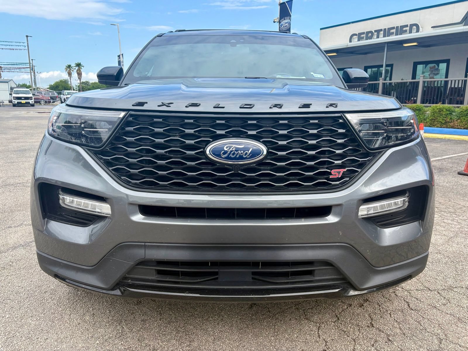 Used 2022 Ford Explorer ST w/ ST High-Performance Pack AWD/4WD image 8