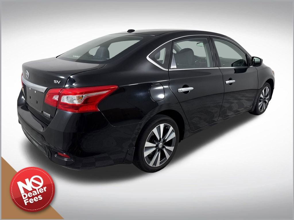 Used 2019 Nissan Sentra SV w/ Special Edition Package FWD image 3