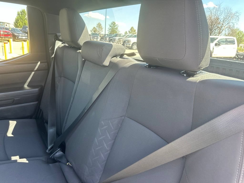 Used 2025 Toyota Tacoma SR5 AWD/4WD image 21