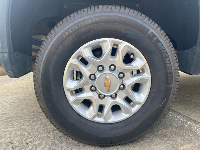 Used 2025 Chevrolet Silverado 2500 LT image 39