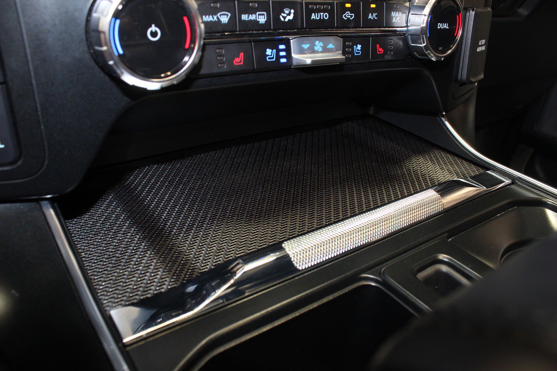 Used 2023 Ford F150 Raptor w/ Raptor Carbon Fiber Package image 74