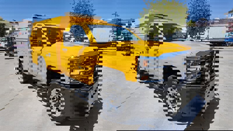 Used 2018 Chevrolet Silverado 3500 W/T image 40