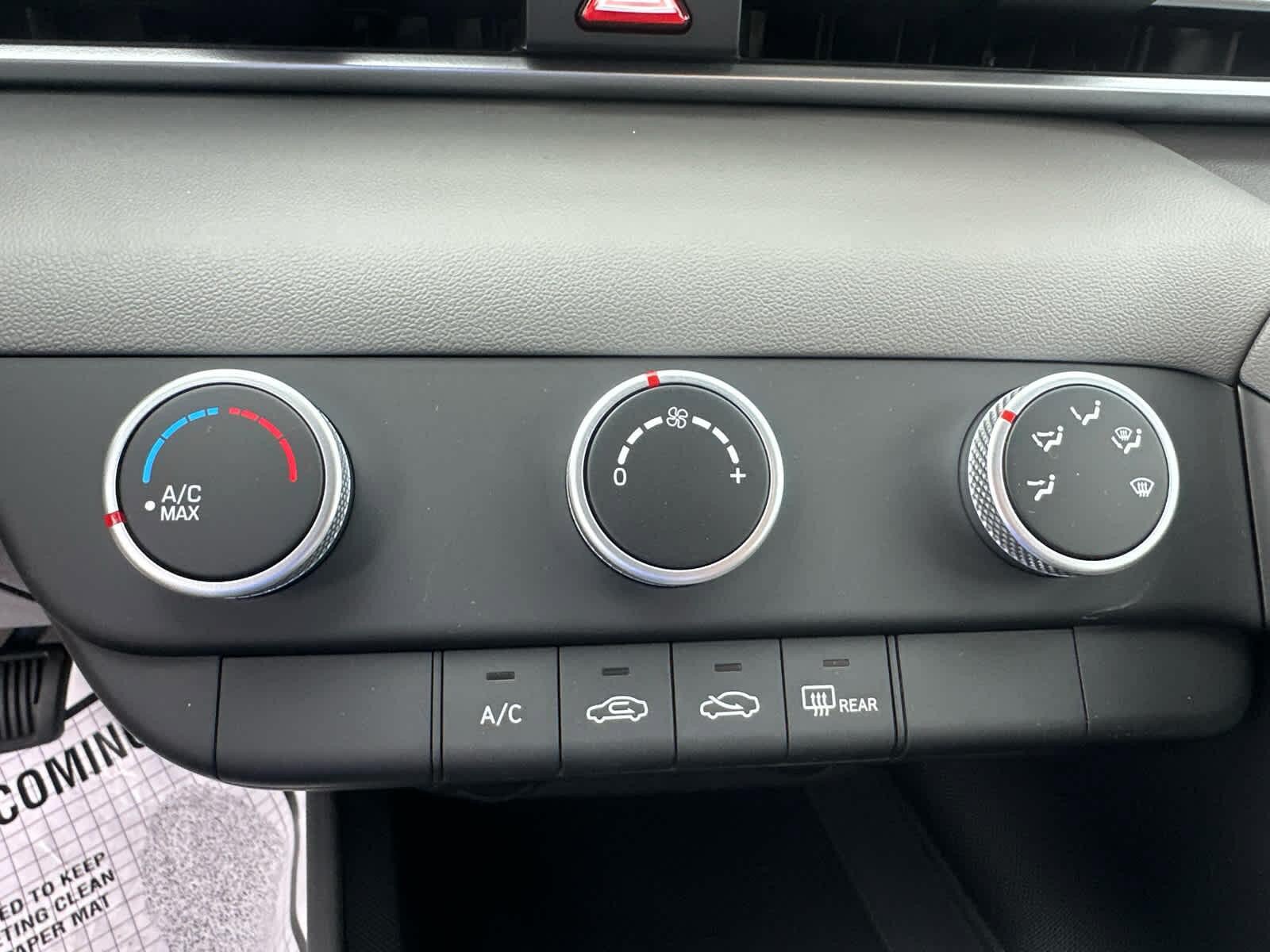 New 2026 Hyundai Elantra SE FWD image 14