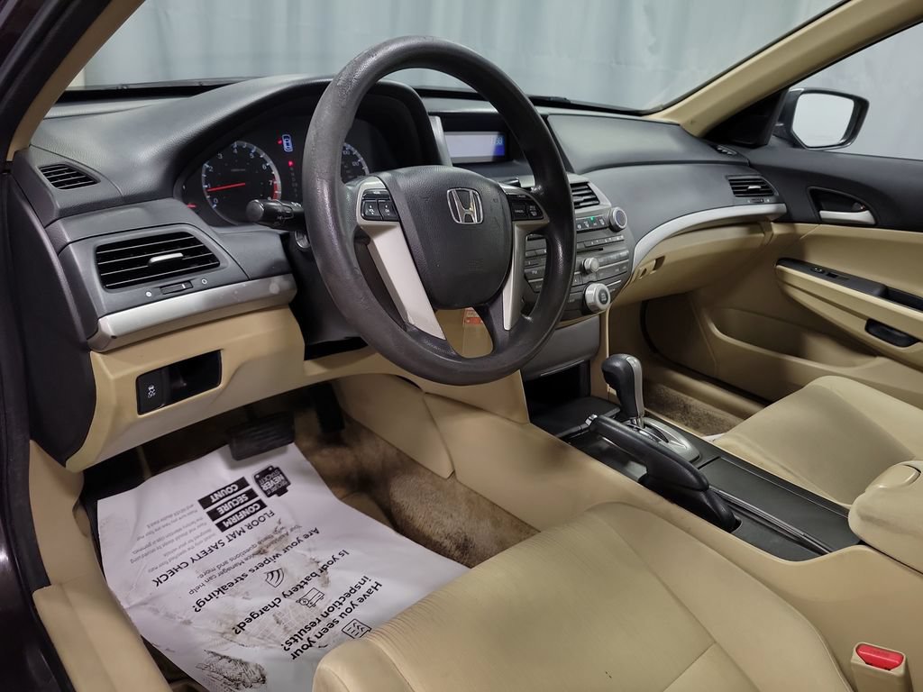 Used 2011 Honda Accord LX image 16