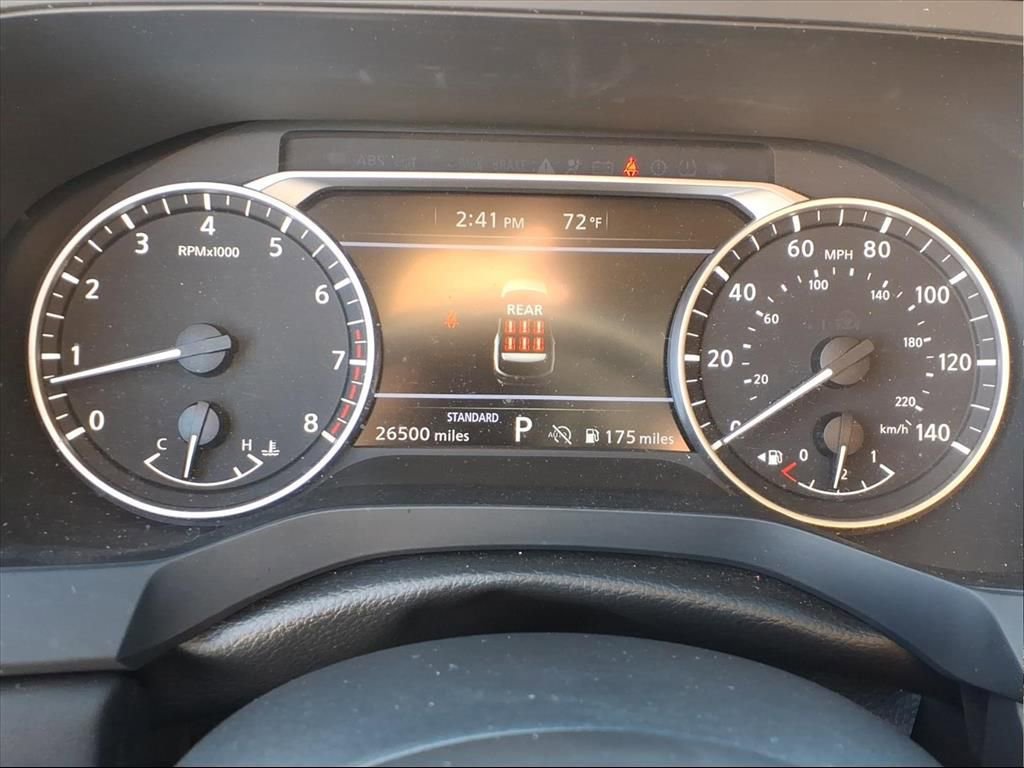 Used 2024 Nissan Pathfinder S image 21