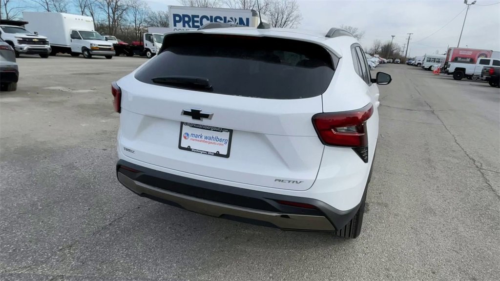 New 2026 Chevrolet Trax ACTIV w/ Sunroof Package image 9