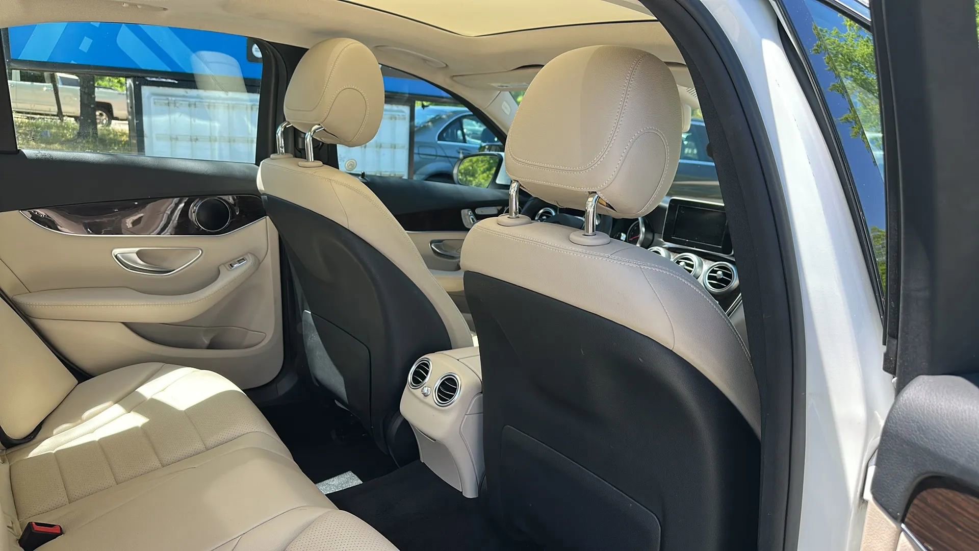 Used 2017 Mercedes-Benz C 300 Sedan w/ Premium 1 Package image 20