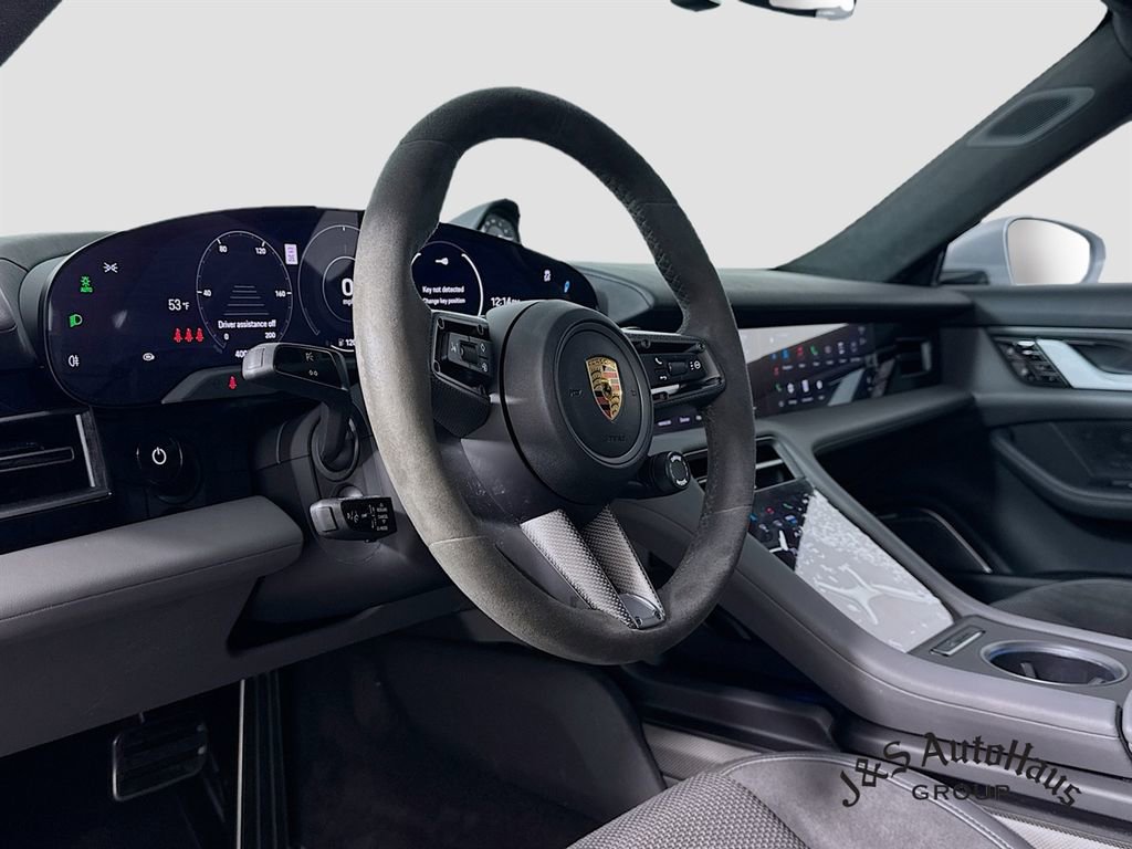 Used 2021 Porsche Taycan Turbo S image 9