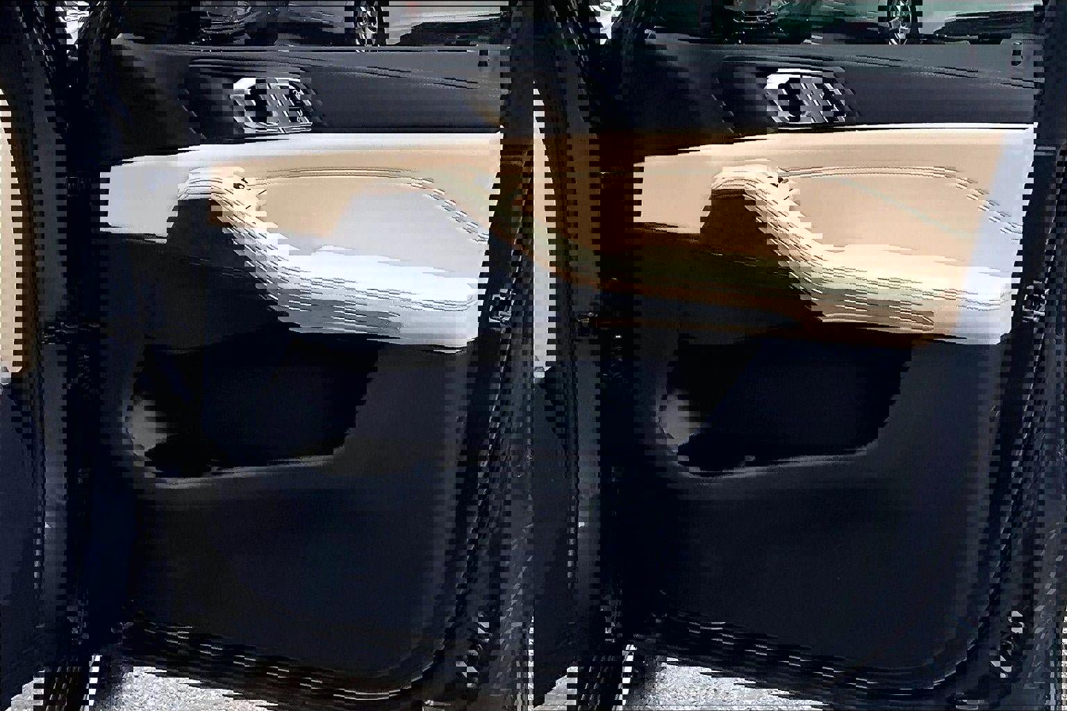 Used 2022 BMW X5 xDrive40i w/ Premium Package image 24