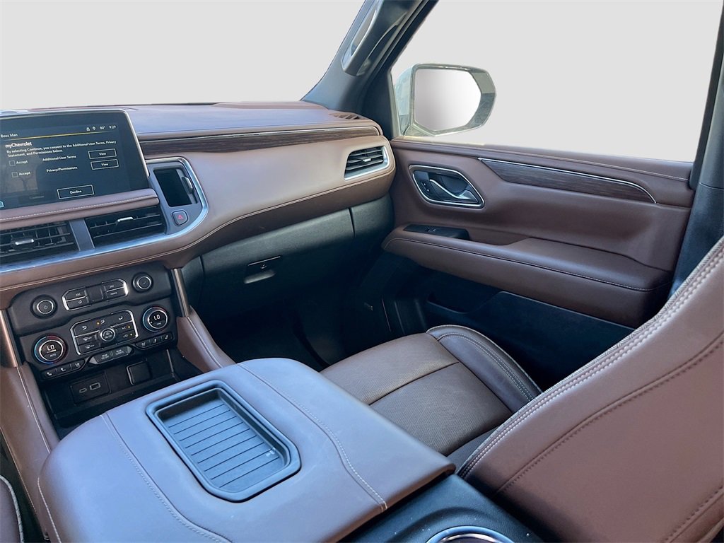 Used 2023 Chevrolet Tahoe High Country image 25