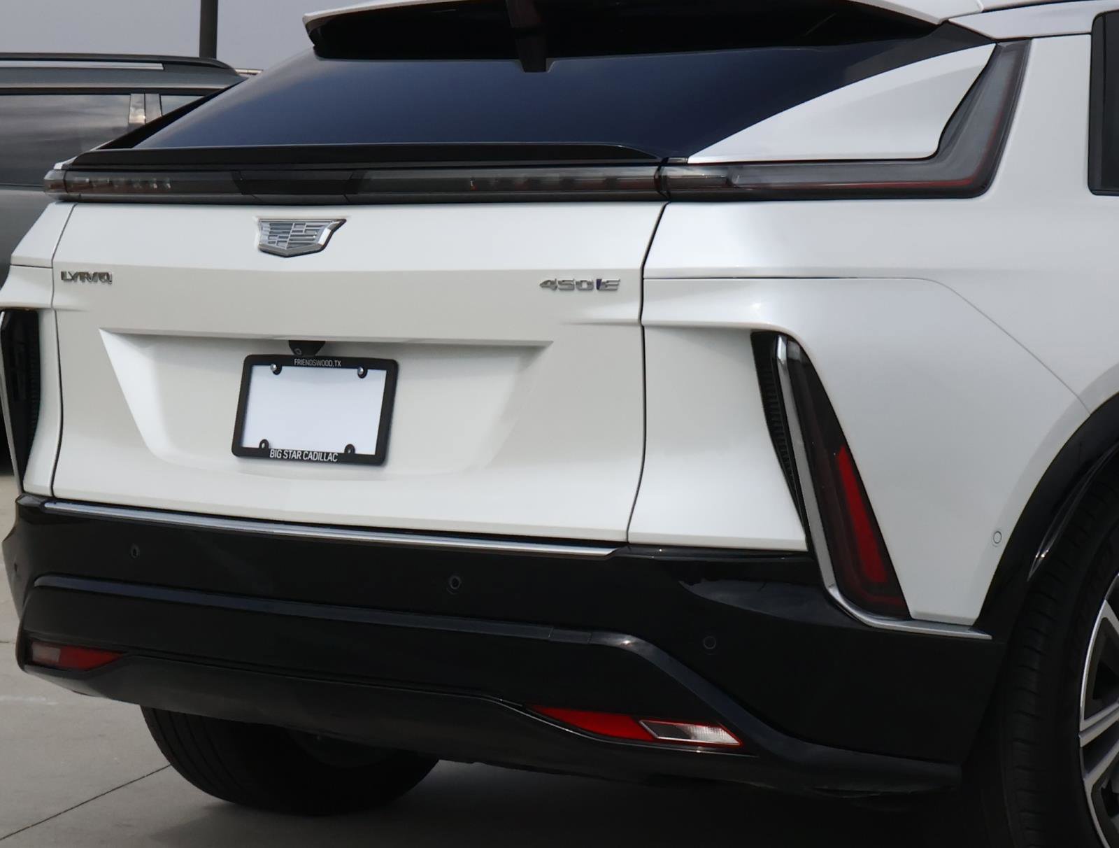 Certified 2024 Cadillac Lyriq Luxury image 10