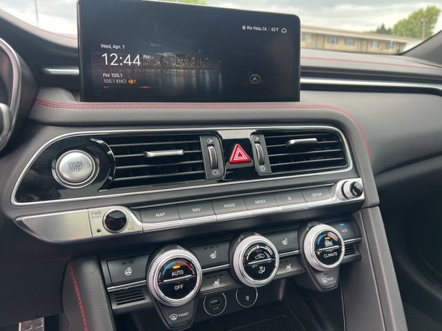 Used 2023 Genesis G70 3.3T w/ Sport Advanced Package image 18