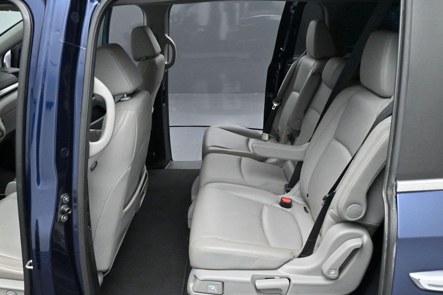 Used 2018 Honda Odyssey EX-L image 28