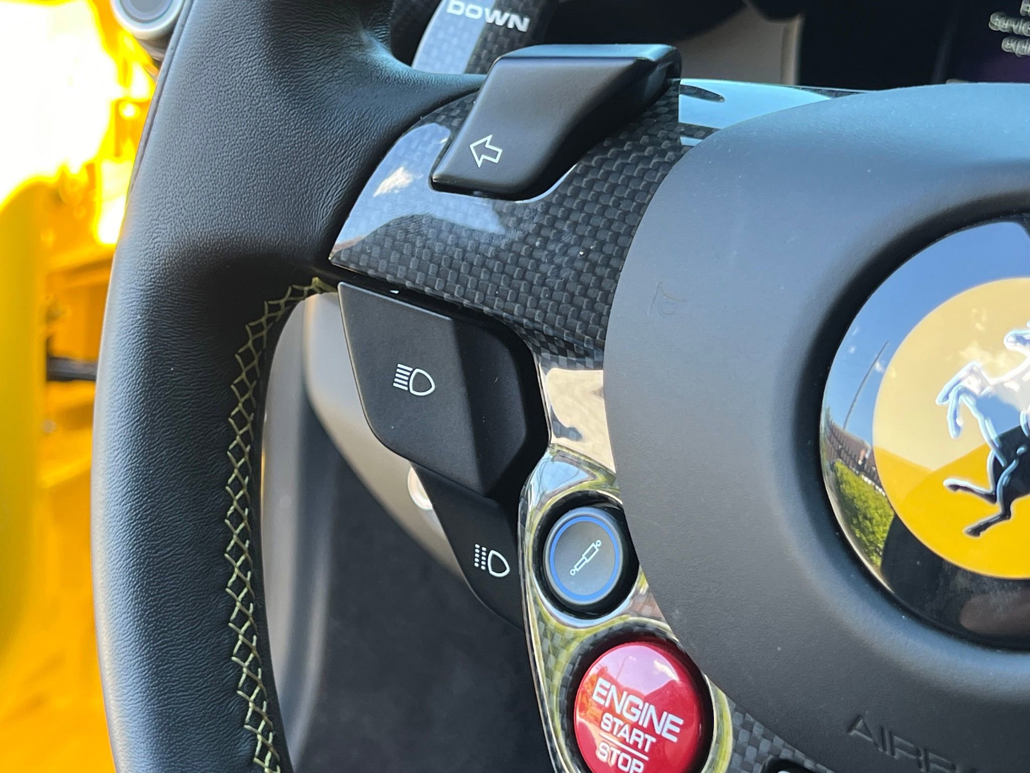 Used 2022 Ferrari F8 Tributo RWD image 29