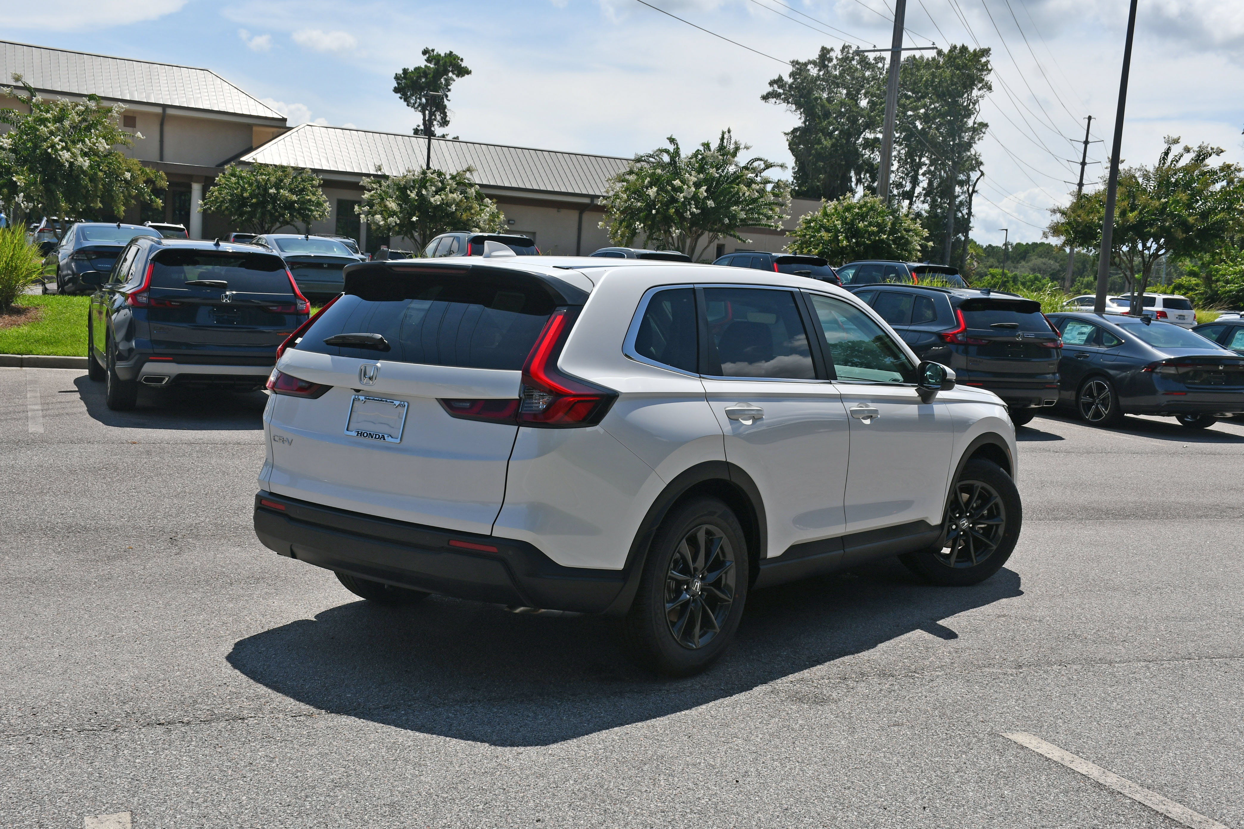 New 2026 Honda CR-V EX-L image 2