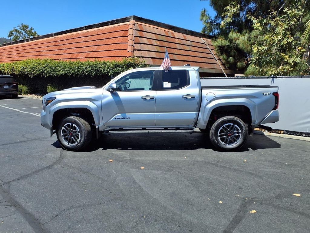 New 2026 Toyota Tacoma TRD Sport AWD/4WD image 3