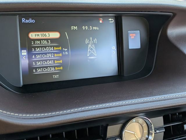 Used 2017 Lexus ES 350 w/ Premium Package image 25