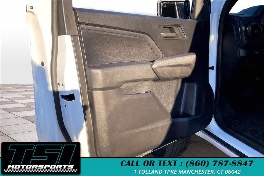 Used 2024 Chevrolet Colorado Trail Boss w/ Advanced Trailering Package image 24