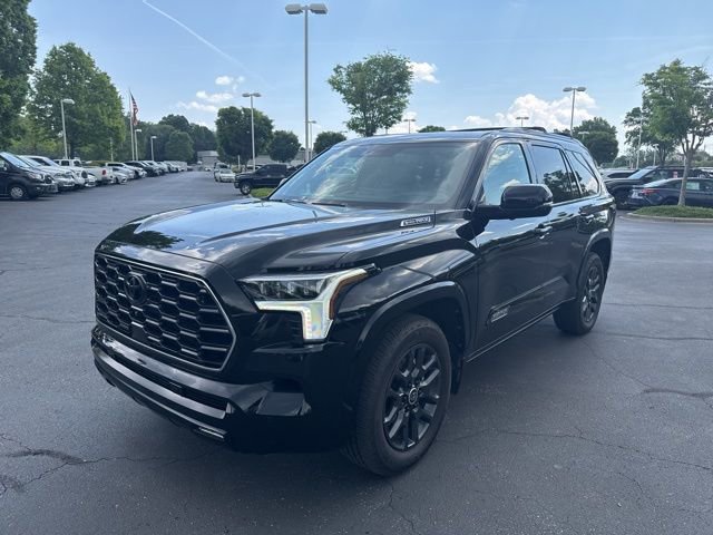 Used 2024 Toyota Sequoia Platinum AWD/4WD image 2