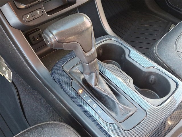 Used 2019 Chevrolet Colorado Z71 w/ Z71 Midnight Edition image 14
