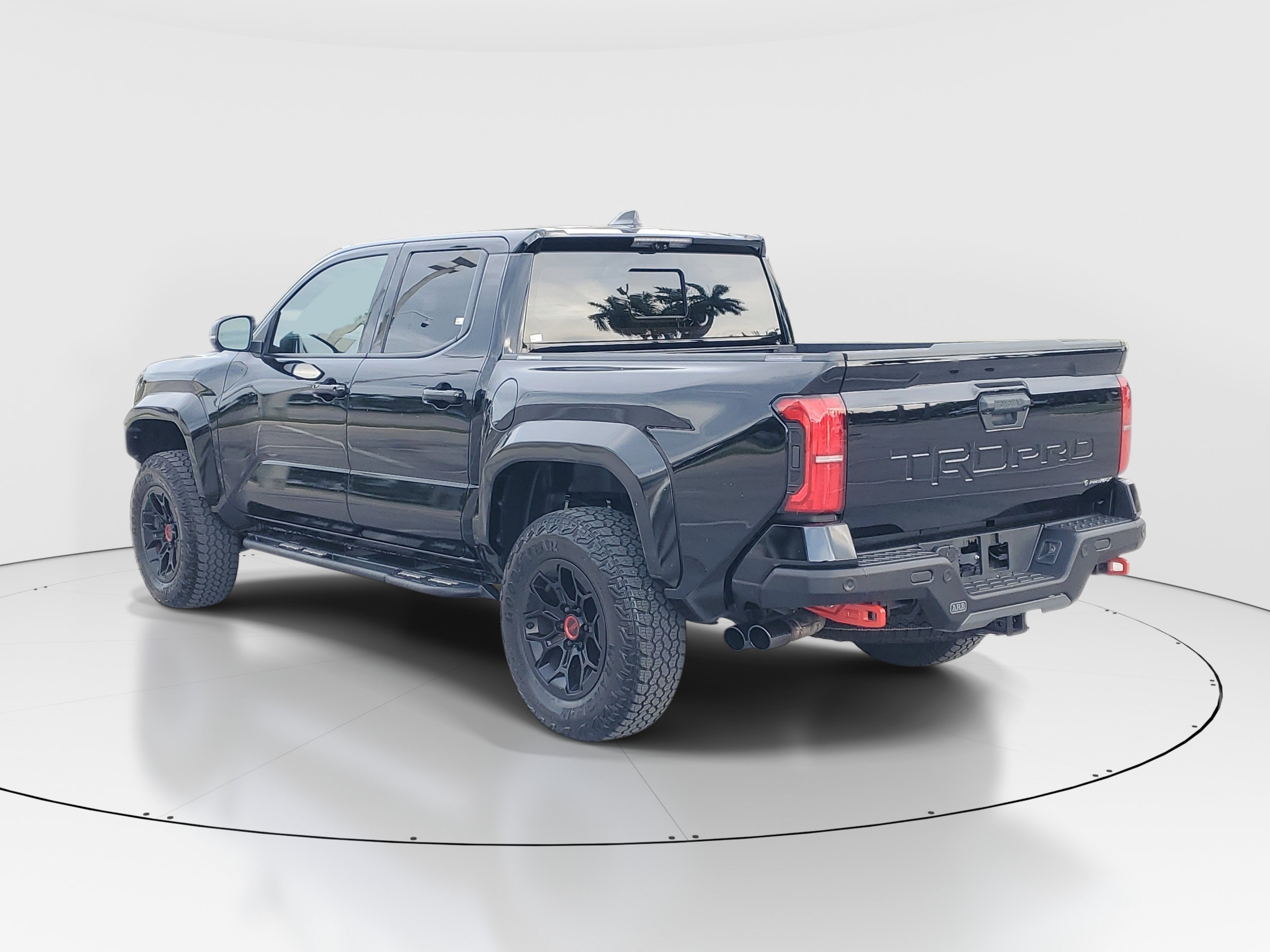 Certified 2025 Toyota Tacoma TRD Pro AWD/4WD image 5