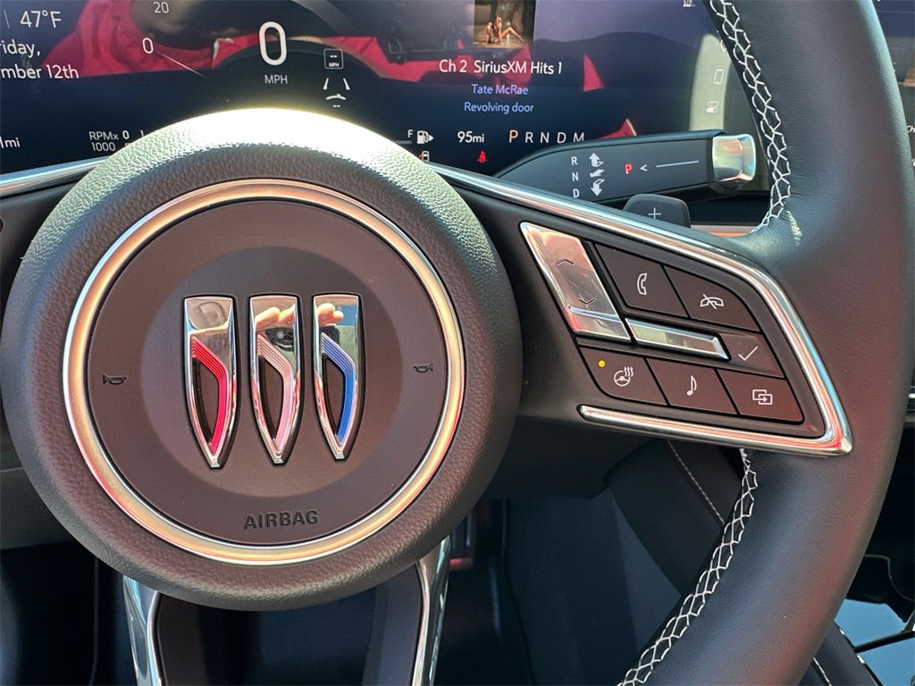 Used 2025 Buick Envision Sport Touring image 26