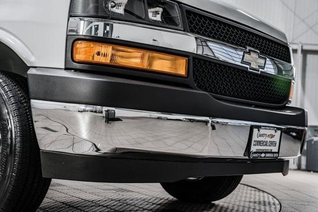 New 2025 Chevrolet Express 3500 w/ Power Convenience Package RWD image 11