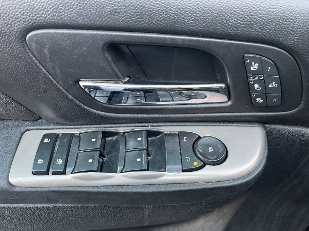 Used 2013 Chevrolet Silverado 2500 LTZ w/ LTZ Plus Package image 10