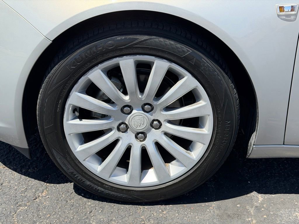 Used 2011 Buick Regal CXL w/ RL3 Preferred Equipment Group FWD image 10