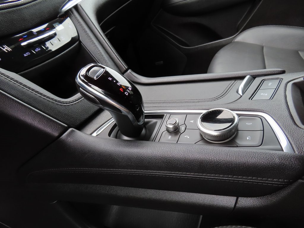 Certified 2023 Cadillac XT5 Premium Luxury image 19