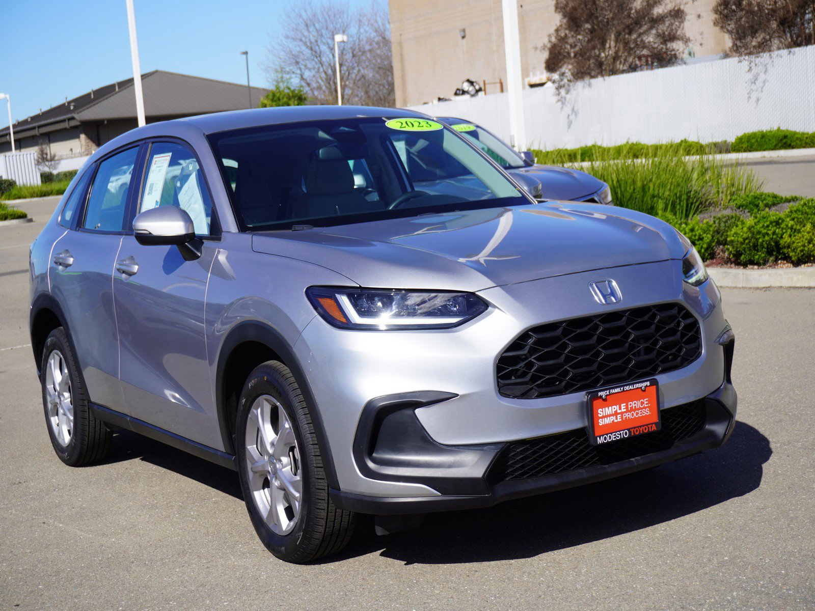 Used 2023 Honda HR-V LX image 1