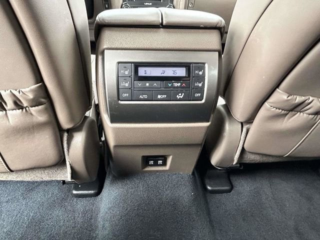 Used 2023 Lexus GX 460 Luxury w/ Accessory Package image 10