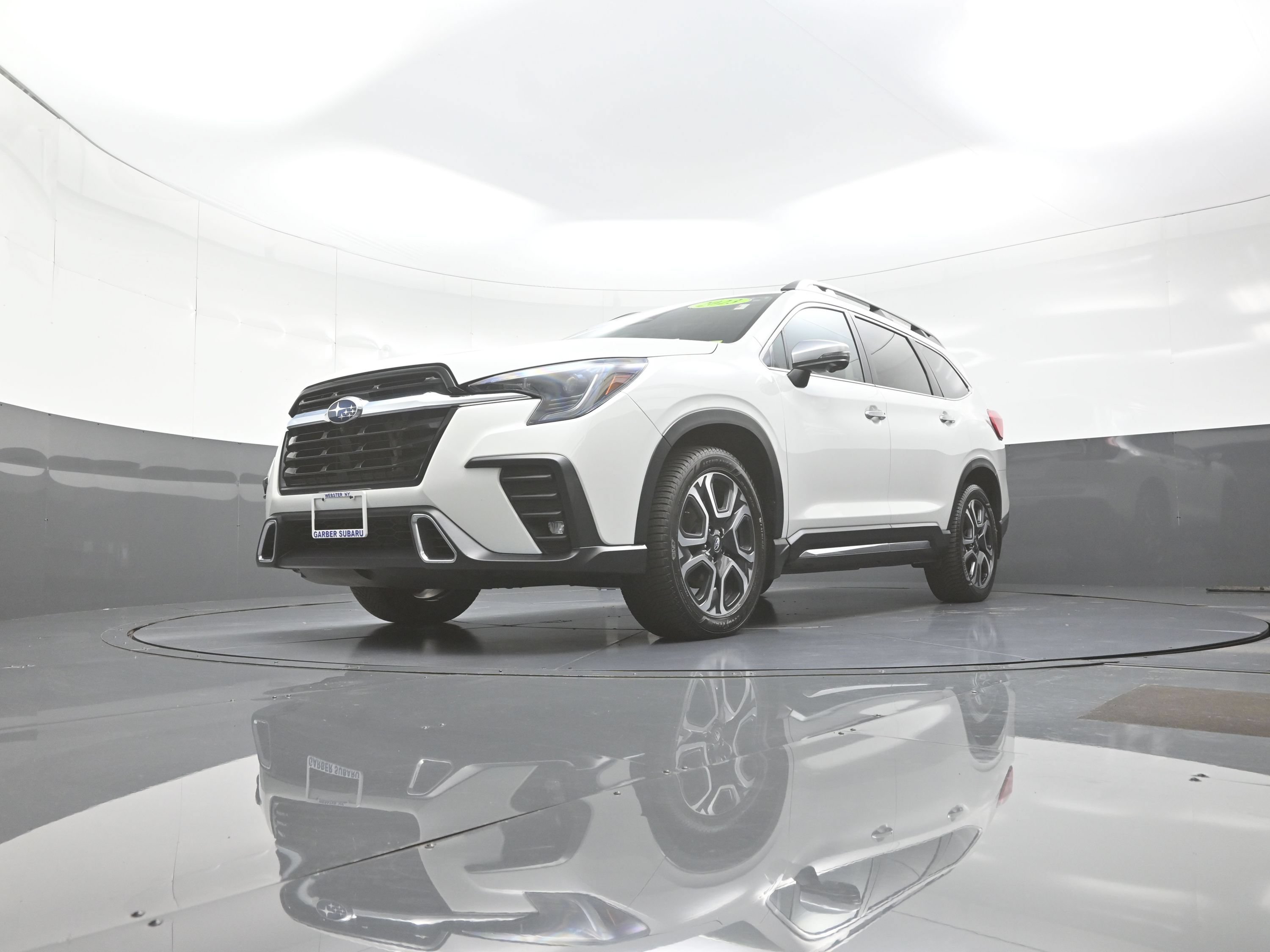 Used 2023 Subaru Ascent Touring AWD/4WD image 11