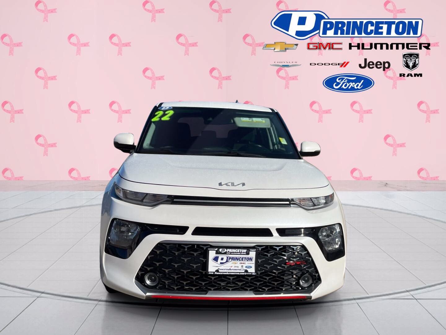 Used 2022 Kia Soul GT-Line FWD image 2