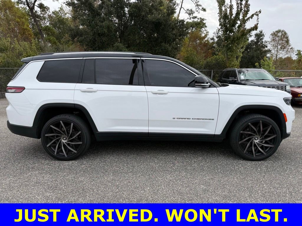 Used 2022 Jeep Grand Cherokee L Limited image 9