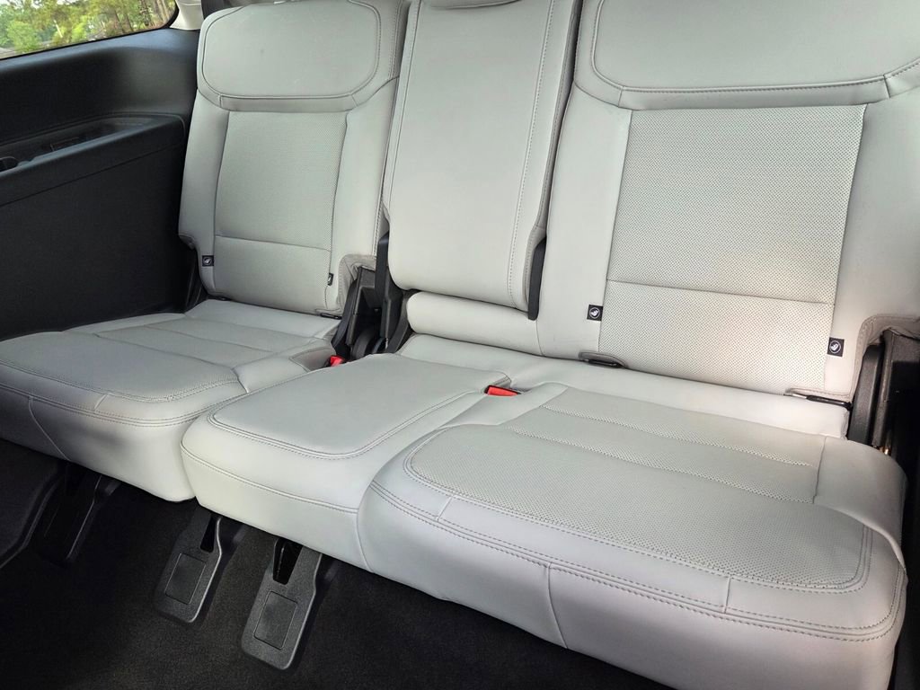 New 2026 Ford Expedition Platinum w/ Driver's Package AWD/4WD image 8
