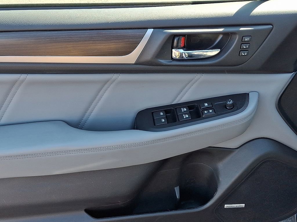 Used 2018 Subaru Legacy 2.5i Limited image 12