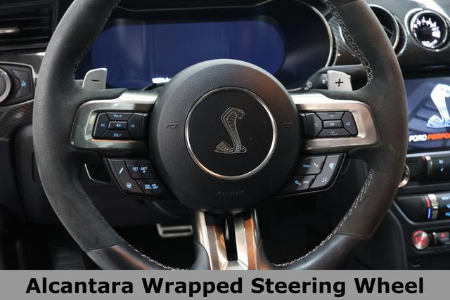 Used 2022 Ford Mustang Shelby GT500 w/ Carbon Fiber Track Pack RWD image 39